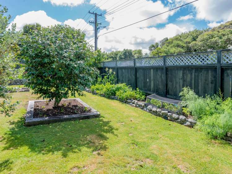 49 Waimea Road Waikanae Beach_21