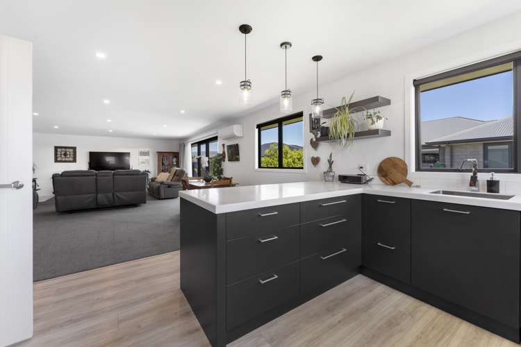 33 Olds Crescent Cromwell_4