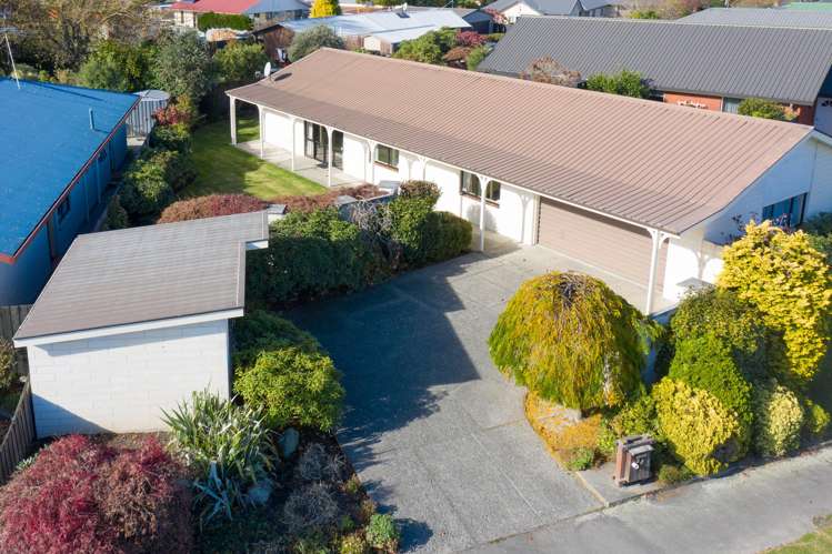 24 Jordan Avenue_0