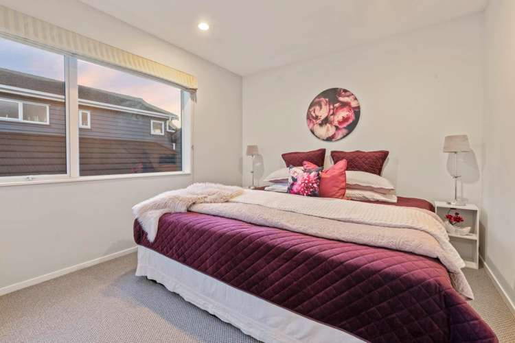 7 Lucca Crescent Flat Bush_13