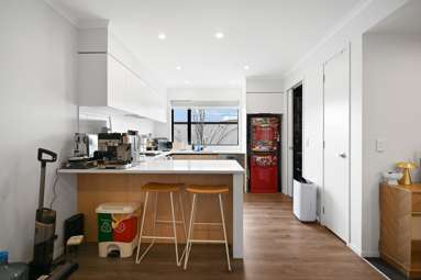 24/182 London Street_2