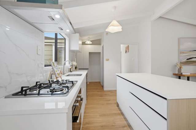 37A Range View Road Mt Albert_4