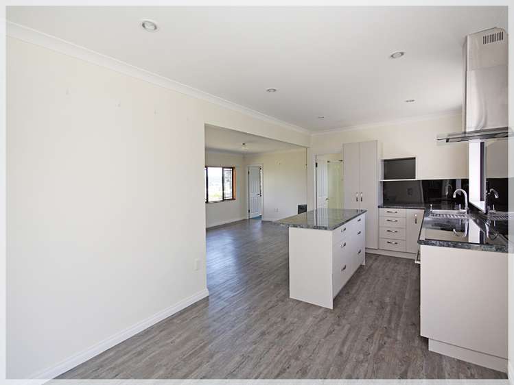 5 Chaffey Street Foxton Beach_9