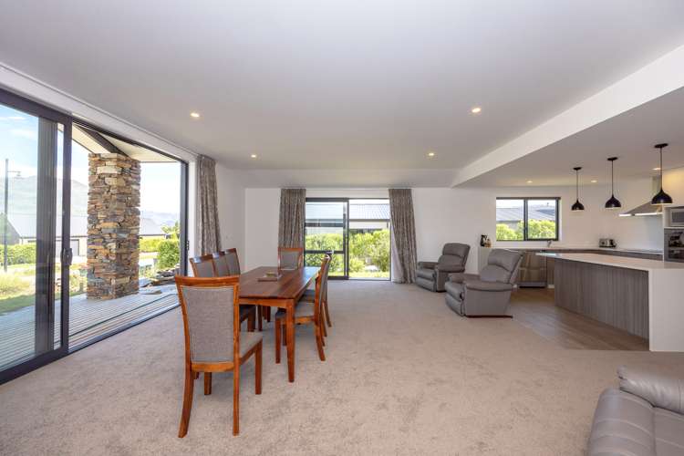 16 Makomako Road Wanaka_6