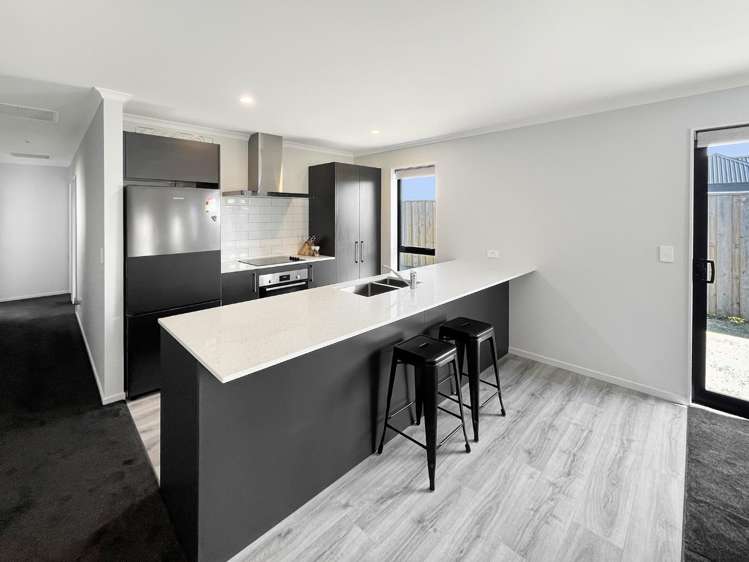 1 Bob Reid Crescent 1429_1