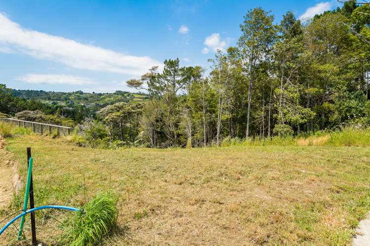 12 Highway View Lane Schnapper Rock_16