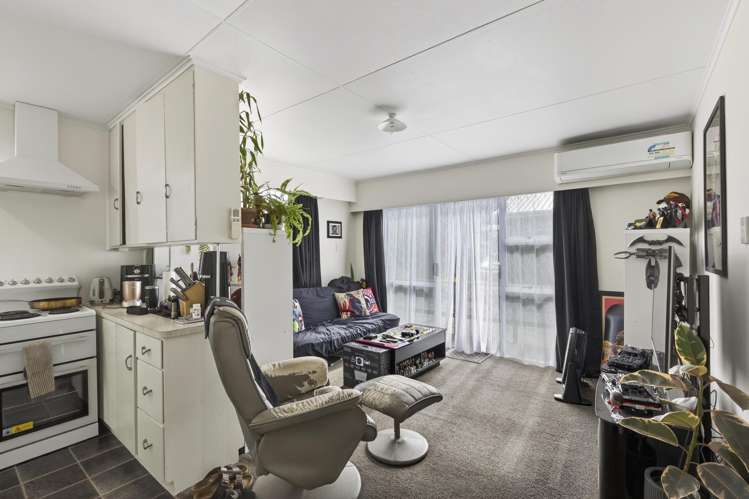 8 Simons Street Moturoa_6