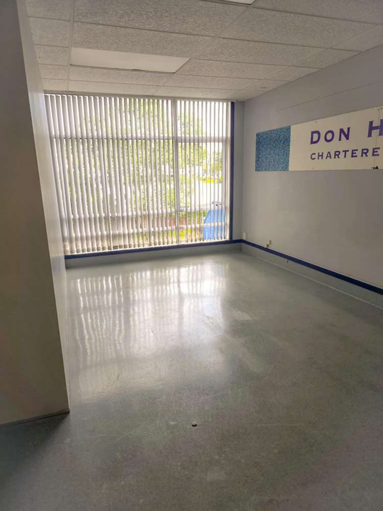 B1/129 Onewa Road Northcote_9