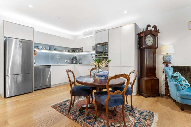 104/70 Victoria Street_5