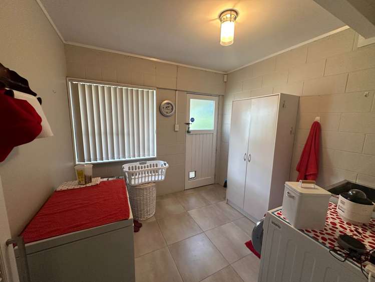 24 Jandell Crescent Bucklands Beach_13