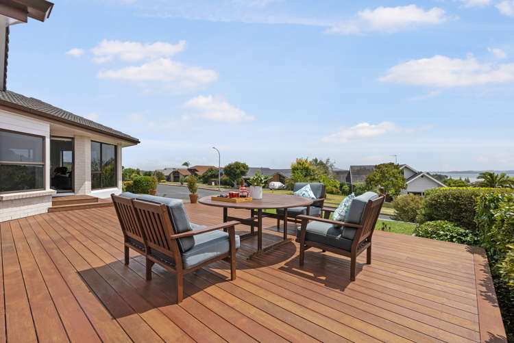 2 Gillard Place Eastern Beach_8