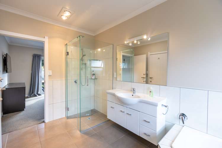 25a Avenue Road Greenmeadows_14