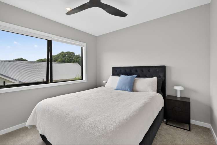 17/15 Brook Street Waiwhetu_12