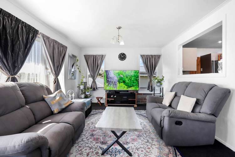 14 Parker Avenue New Lynn_6