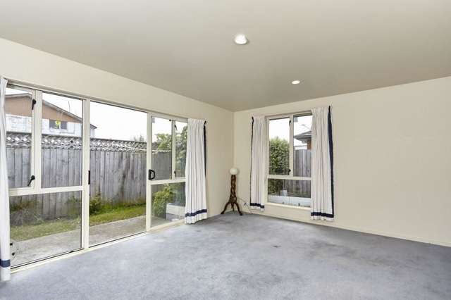 83 Avalon Street Richmond_3