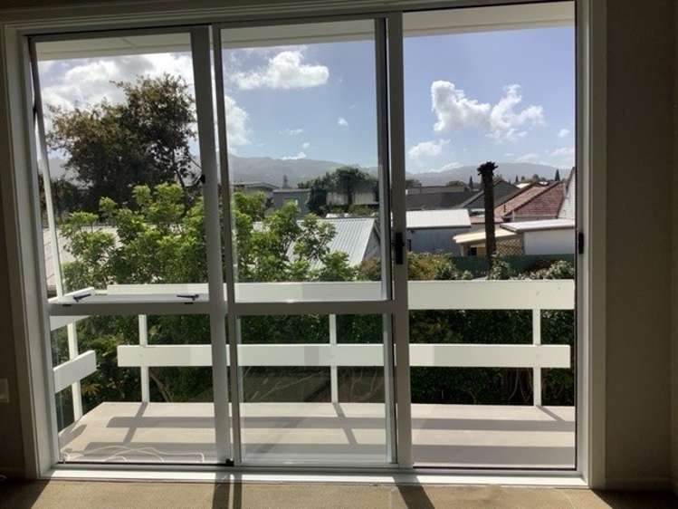  11/10 Trevethick Grove Woburn_12