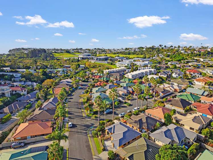 6 Red Hibiscus Road Stanmore Bay_25