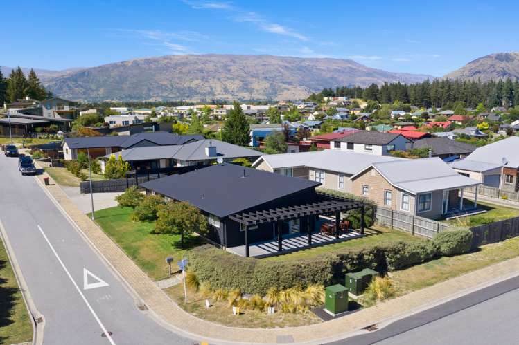 2 Pearce Place Wanaka_32