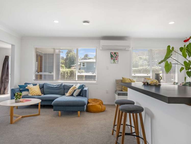 4a Crombie Street Bellevue_17