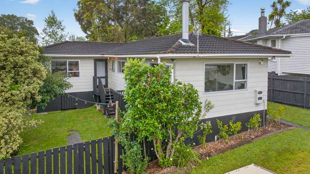 2/155 Verbena Road Birkdale_1