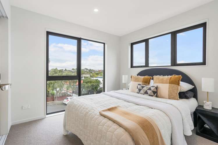 19 Whitney Street New Windsor_15