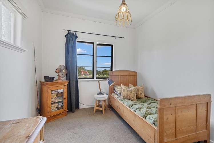 232 Church Road Te Kamo_21