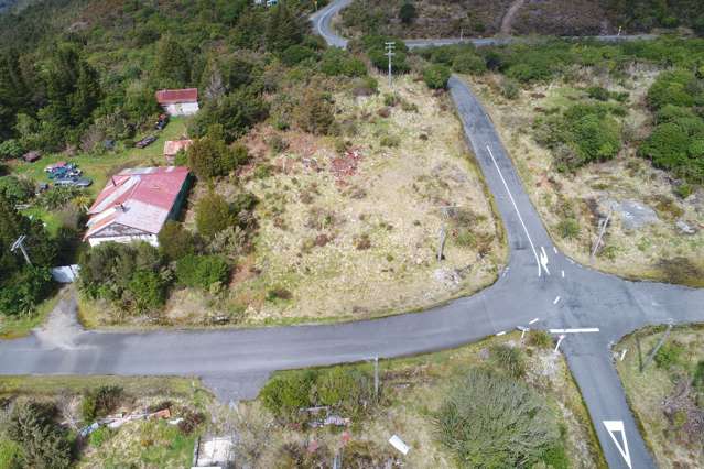 0. Gillies Street Denniston_4