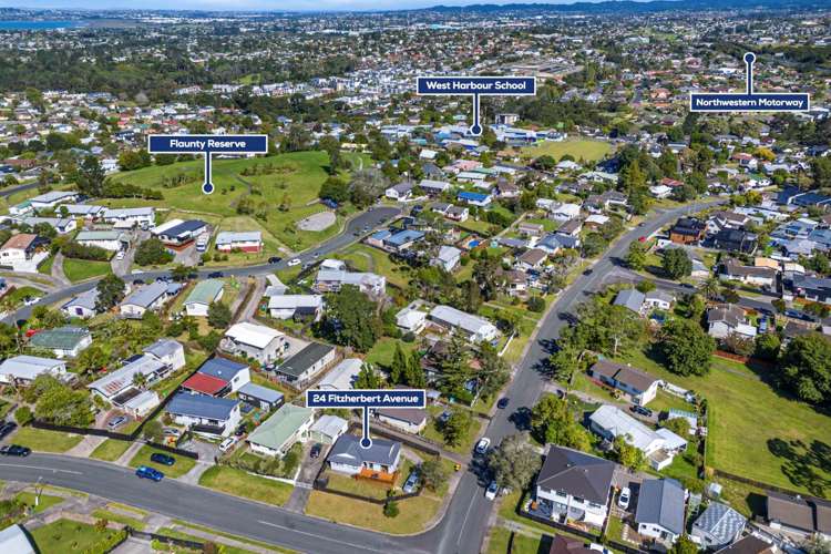 24 Fitzherbert Avenue West Harbour_13