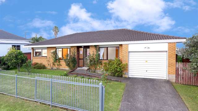 2 Addison Drive Glendene_1