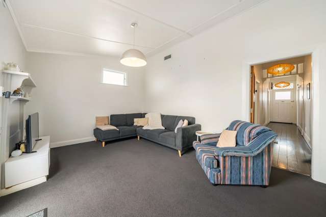 44 Queen Street Petone_4