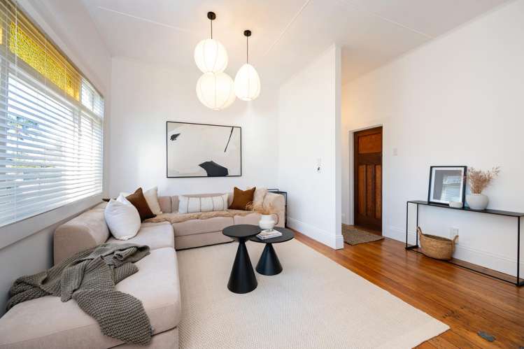 9 Kinross White Street Napier South_2