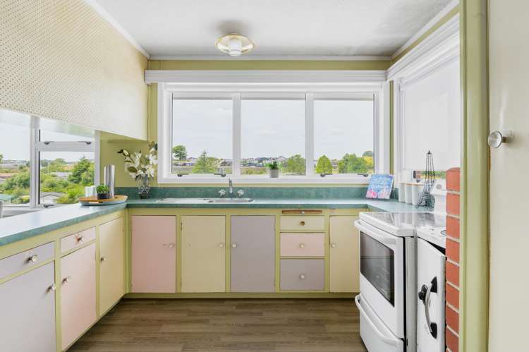 56 Acacia Crescent Glenview_9