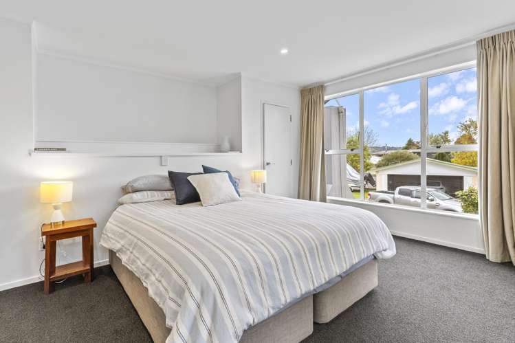 11 Kowhai Road Rainbow Point_16