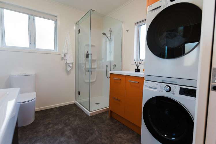 27 Gaskin Place Haumoana_12