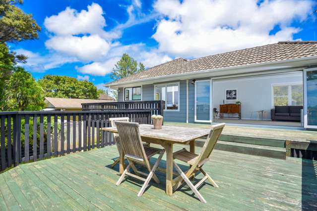 22 Rimutaka Place Titirangi_2