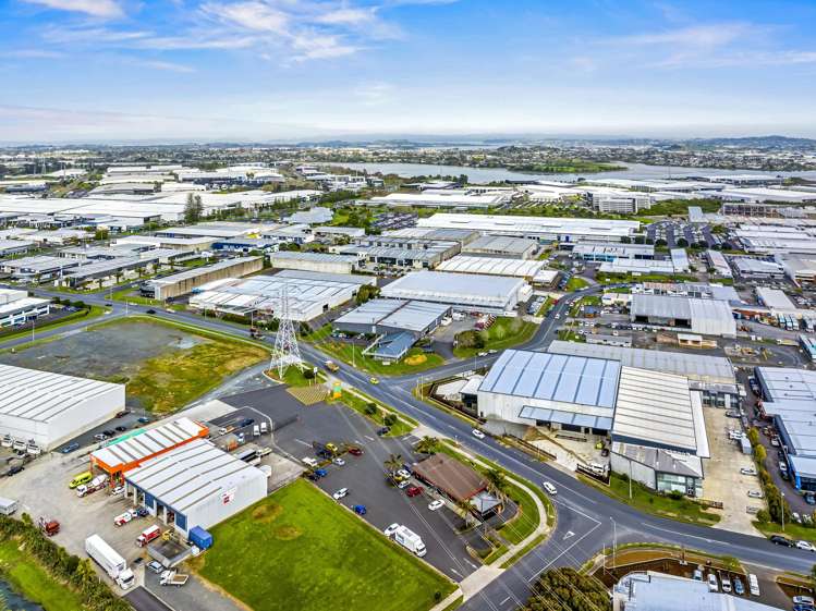 32 Cryers Road East Tamaki_14