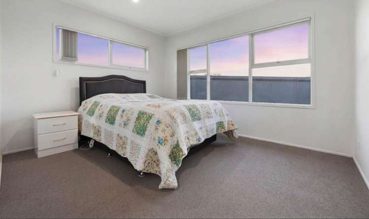 66 Sunlands Drive Manurewa_5
