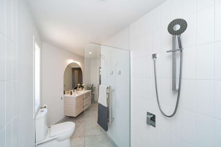 2 Seddon Street Takaro_26