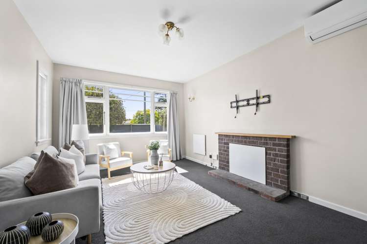 66 Bassett Street Burwood_3