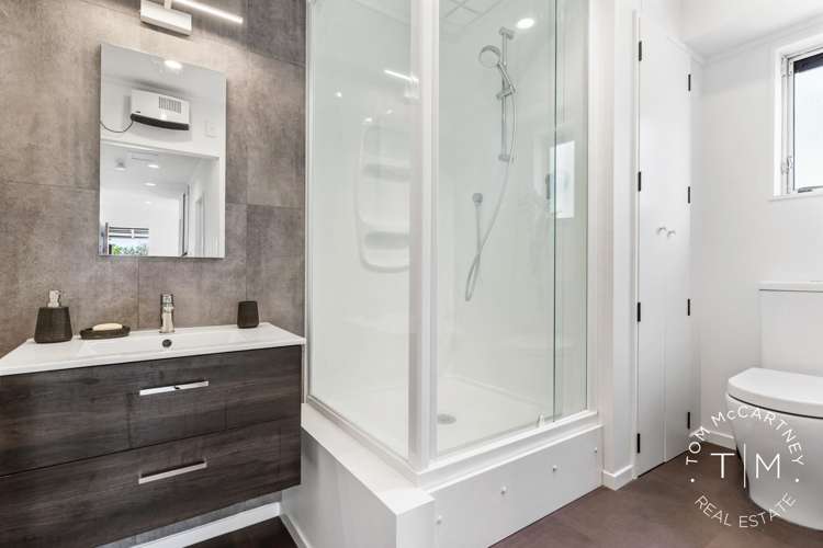 21 Greenstone Place Clover Park_9