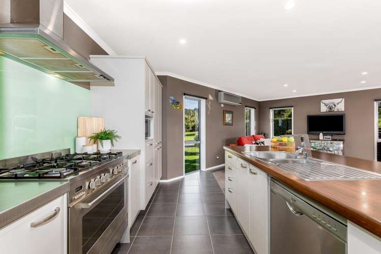 84 Gilbert Road_2
