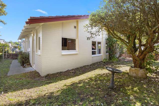 Great Do-Up Opportunity - Calling All Renovators