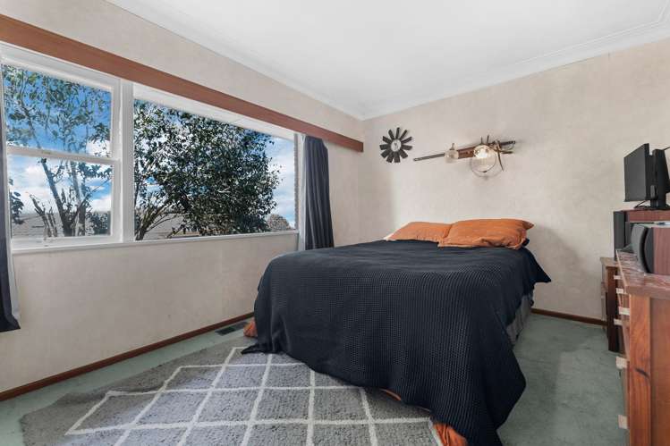 6 Youngs Road Papakura_10