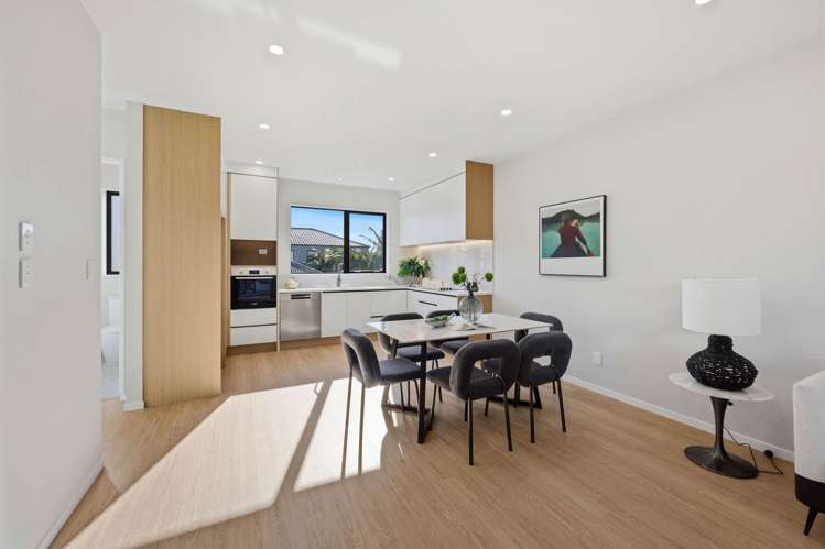 18 Richardson Road Mt Albert_11