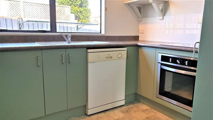 50a Amberley Avenue Te Atatu South_5