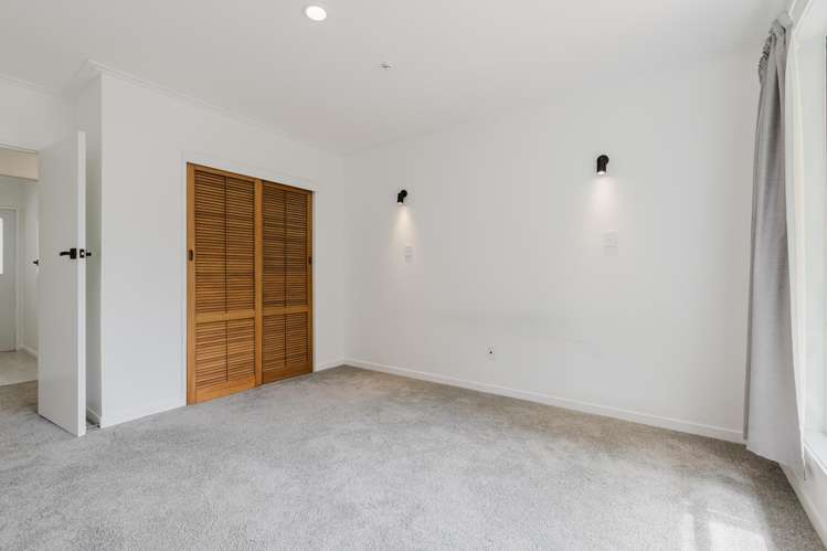 8 Sharon Place Awapuni_17