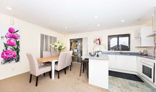 32 Earnslaw Crescent Clover Park_1