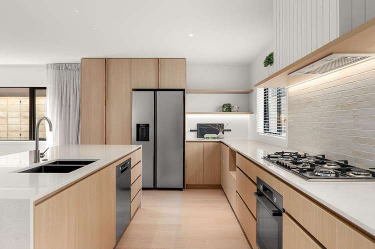 7 Kauri Point Drive_4