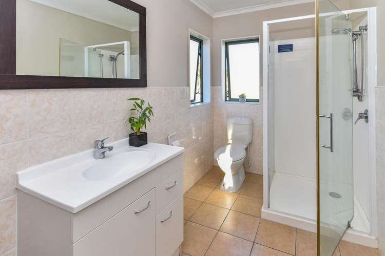 16 Staten Place Mangere_4