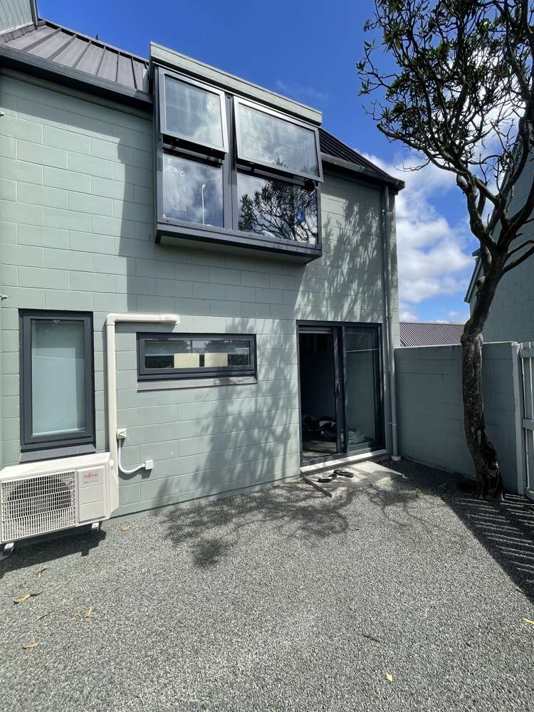 9/16 Cecil Place Waltham_5